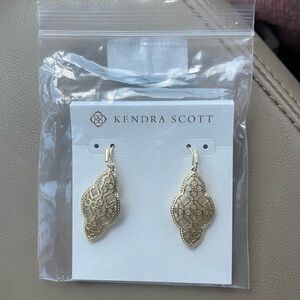 Abbie drop Kendra Scott earrings